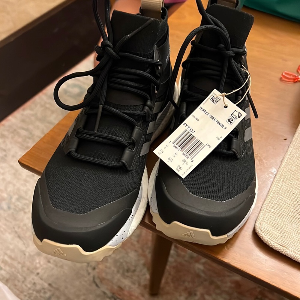 Terrence Free Hiker adidas - Women size 7.5
